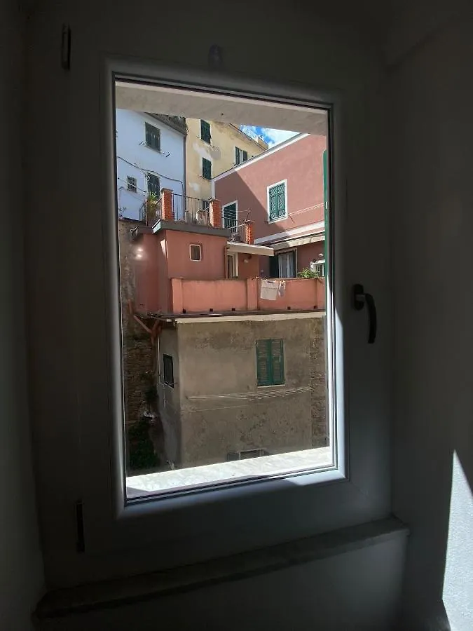 Guest house Luvegu Sciuiu Apartment Vernazza